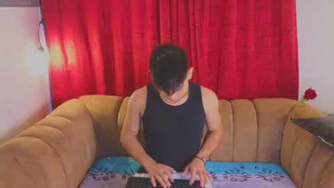 JOSETH ARIAZ online show from June 11, 11:19 am