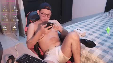 josh_18cm online show from October 25, 10:50 am