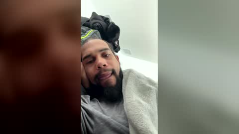 josh_btron online show from February 8, 3:27 pm