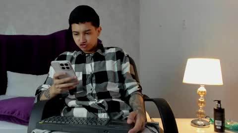 JoshBeech online show from March 13, 2:24 pm