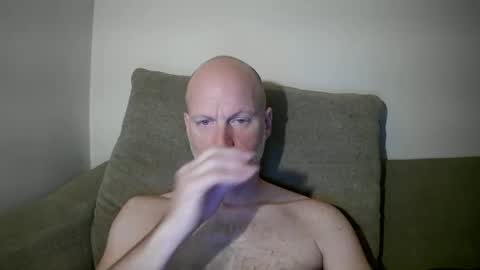 Snapshot of joshking2017 chatting on January 12, 10:34 am joshking2017 online show from January 12, 10:34 am