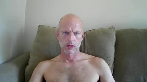 Snapshot of joshking2017 chatting on September 20, 2:28 pm joshking2017 online show from September 20, 2:28 pm