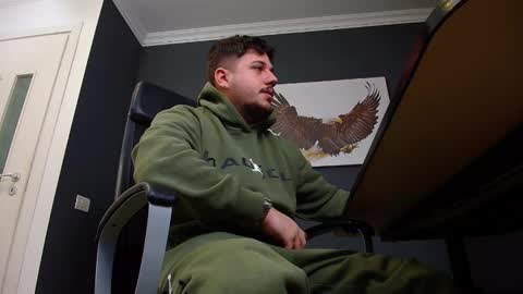 Snapshot of joshknights chatting on February 10, 6:09 am JoshKnight online show from February 10, 6:09 am