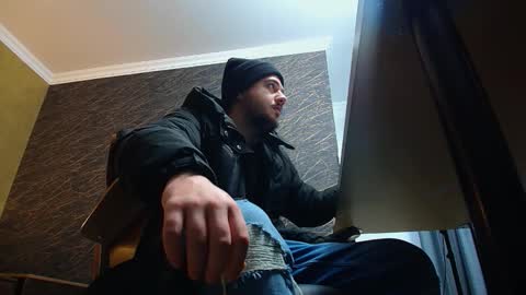 JoshKnight online show from December 19, 6:10 am