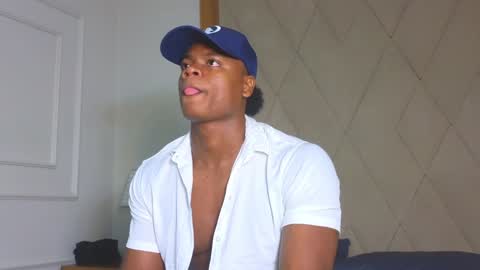 joshloganx online show from December 23, 11:47 am