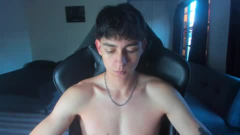 Josh online show from April 9, 10:38 pm