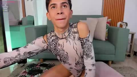 Snapshot of joshua_sanz chatting on October 10, 3:44 am Joshua Sanz online show from October 10, 3:44 am
