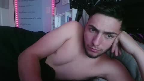 joshuaholmes946 online show from December 15, 4:59 pm