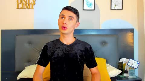 Jota Stivens online show from April 23, 7:27 pm