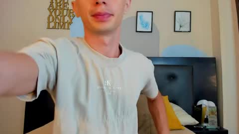Jota Stivens online show from May 16, 8:07 pm