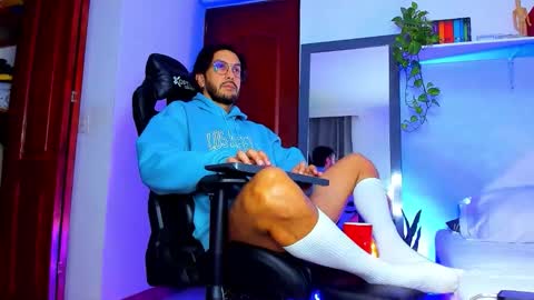 Jota online show from February 25, 11:00 am