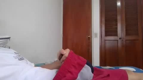 Snapshot of jovenvergonguapo09 chatting on January 14, 2:22 pm Van Helsing online show from January 14, 2:22 pm