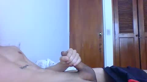 Snapshot of jovenvergonguapo09 chatting on January 9, 3:12 pm Van Helsing online show from January 9, 3:12 pm