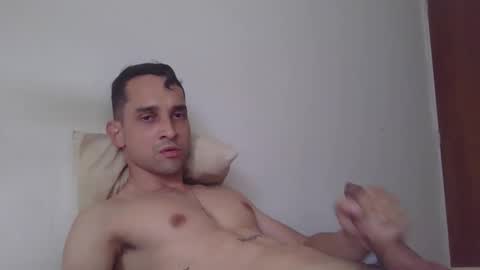 Snapshot of jovenvergonguapo09 chatting on September 14, 7:05 pm Van Helsing online show from September 14, 7:05 pm