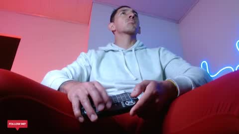  JOYLOPEZFIT online show from February 21, 12:39 pm