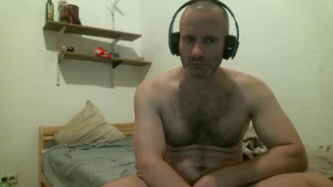 jozef226 online show from November 8, 6:33 pm