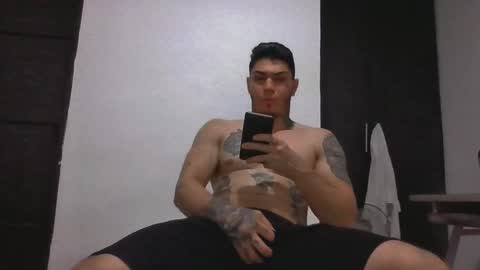 Snapshot of jq401055 chatting on January 9, 4:39 pm Jaxxx67 online show from January 9, 4:39 pm