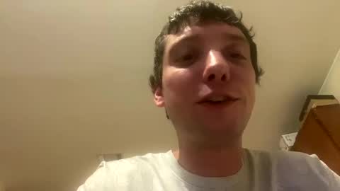 Snapshot of jr_is_back chatting on March 9, 12:42 am Assholelover online show from March 9, 12:42 am