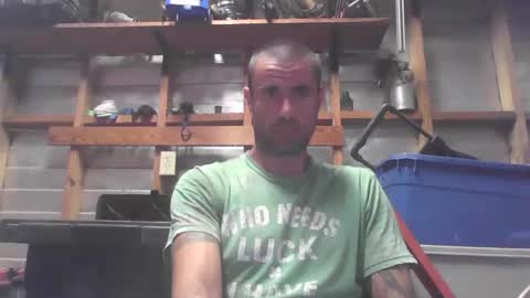 jrizzle1111 online show from May 24, 3:56 am