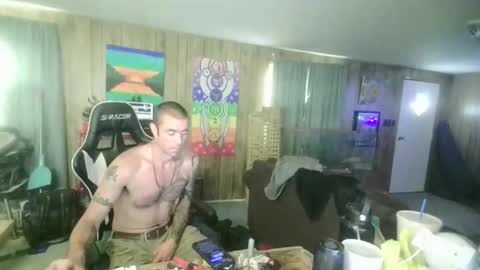 jrizzle1111 online show from November 23, 1:33 pm