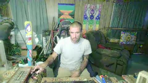 Snapshot of jrizzle1111 chatting on October 6, 5:01 am jrizzle1111 online show from October 6, 5:01 am