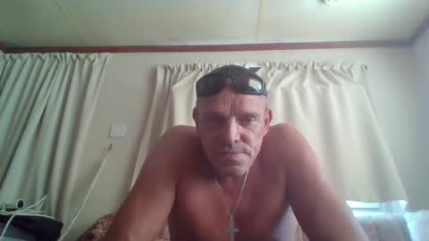 jsfmatoulek online show from June 23, 1:04 pm