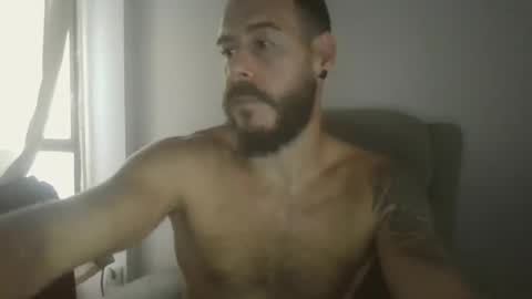 Snapshot of jsr92 chatting on October 19, 5:27 pm jsr92 online show from October 19, 5:27 pm