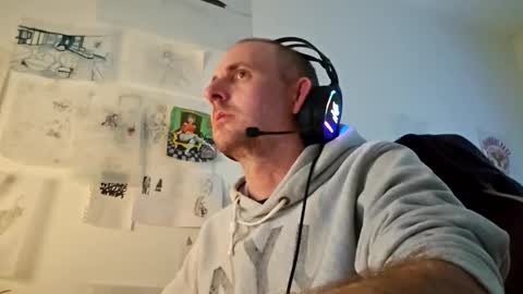 ju537705 online show from April 23, 7:24 am