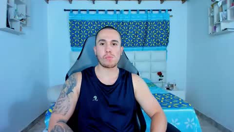 Juan online show from February 5, 2:19 am
