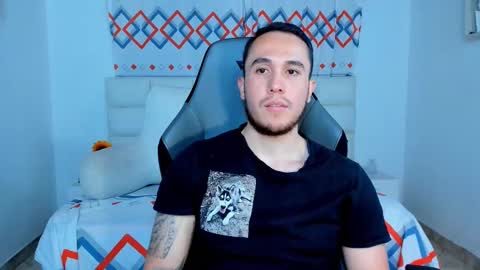 Juan online show from December 15, 11:42 pm