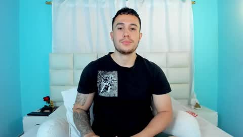 Juan online show from September 18, 9:39 pm