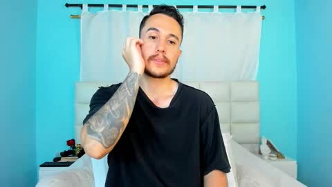 Juan online show from January 10, 11:53 pm