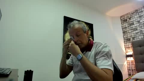 JUAN  online show from April 6, 11:11 am