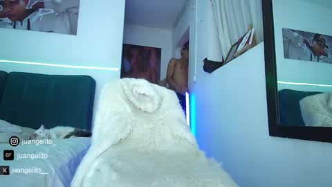 Snapshot of juan_angel69 chatting on October 9, 8:47 pm juan angel online show from October 9, 8:47 pm