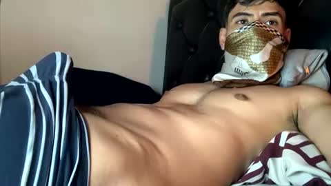 lJuanl online show from June 11, 5:44 pm