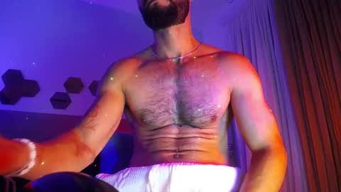 Juan Castellanos online show from September 17, 11:28 pm