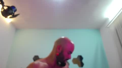 Juan Castellanos online show from September 9, 7:57 pm
