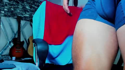 Snapshot of juan_jsmith chatting on October 10, 6:13 pm juan_jsmith online show from October 10, 6:13 pm