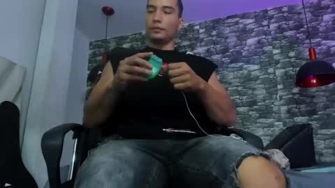 Snapshot of juan_jsmith chatting on March 2, 1:31 pm juan_jsmith online show from March 2, 1:31 pm