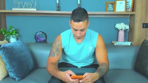 juan_muscle online show from February 8, 12:28 am