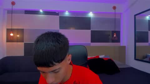 Snapshot of juan_nd_steven chatting on January 4, 12:49 pm JuanSteven online show from January 4, 12:49 pm