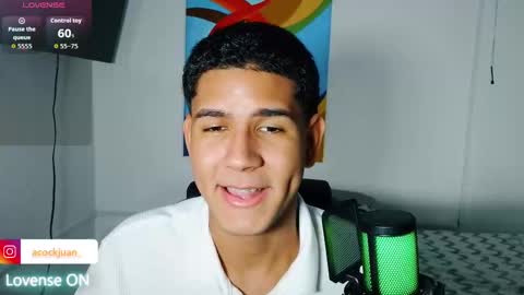 Snapshot of juanacock_2 chatting on October 24, 2:57 am Juan online show from October 24, 2:57 am