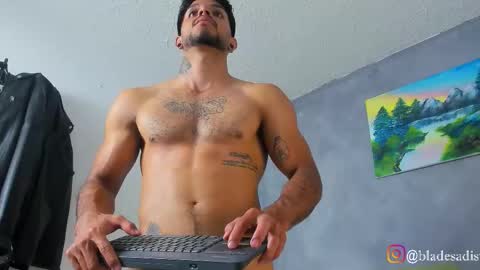 Juan Esteban online show from March 8, 5:55 am