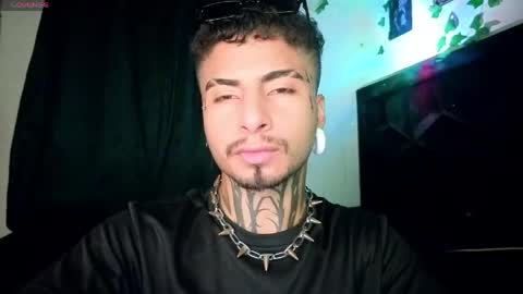 juancamilo66_ online show from May 26, 12:50 am
