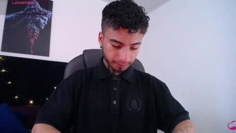 Snapshot of juancamilo66_ chatting on February 16, 7:16 pm juancamilo66_ online show from February 16, 7:16 pm