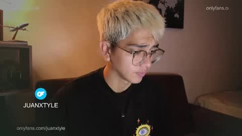 . online show from February 3, 4:12 pm