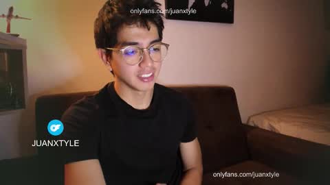 . online show from December 4, 3:24 am