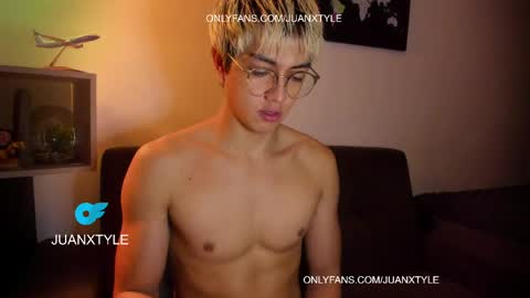 . online show from April 29, 6:36 pm