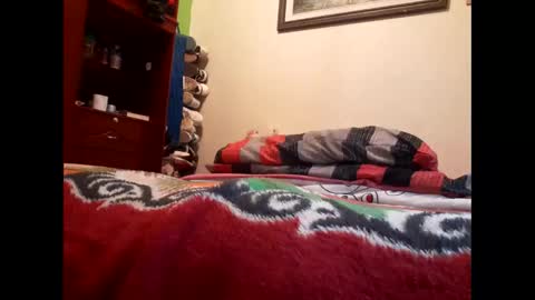 Snapshot of juanchito393 chatting on December 9, 1:25 pm Juanchito393s online show from December 9, 1:25 pm