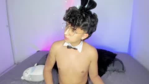juandaaa__ online show from February 1, 1:34 am